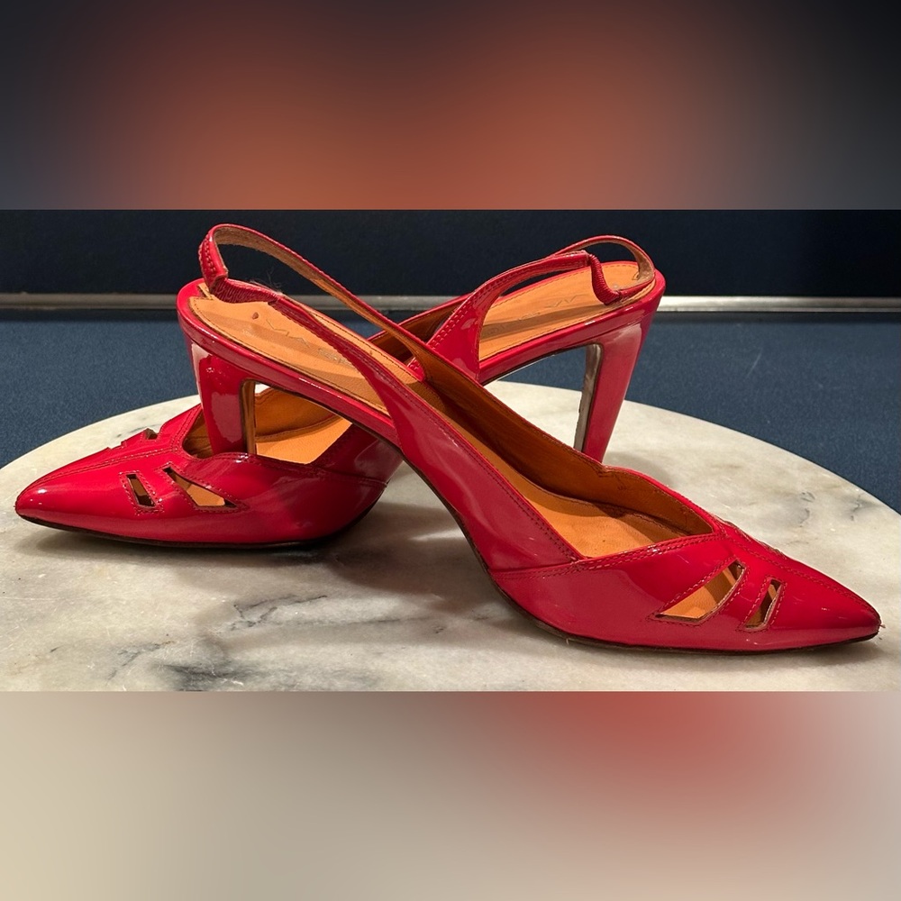 VIA SPIGA Crimson Red Patent Leather Pointed Toe Sling Back Cone shoe Sz 8.5 M
